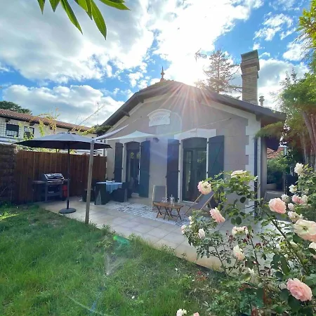 Eureka Air-conditioned Pereire - Holiday home