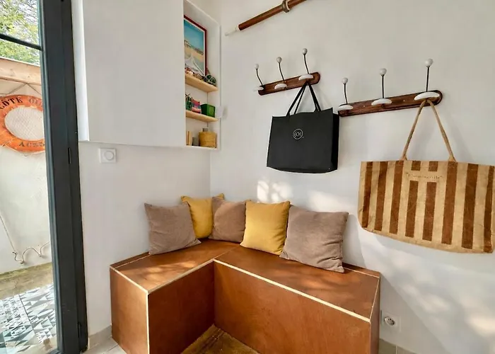 Eureka Air-conditioned Pereire - Holiday home *