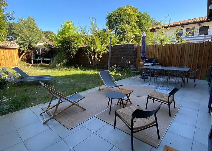 Holiday home Eureka Air-conditioned Pereire -