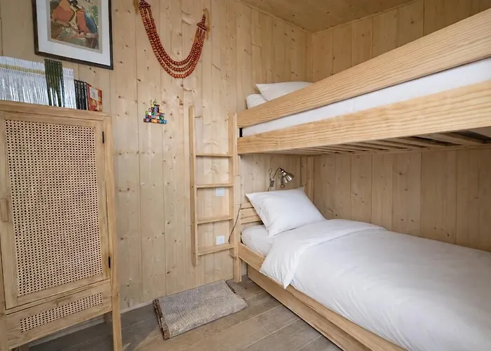 Eureka Air-conditioned Pereire - Holiday home